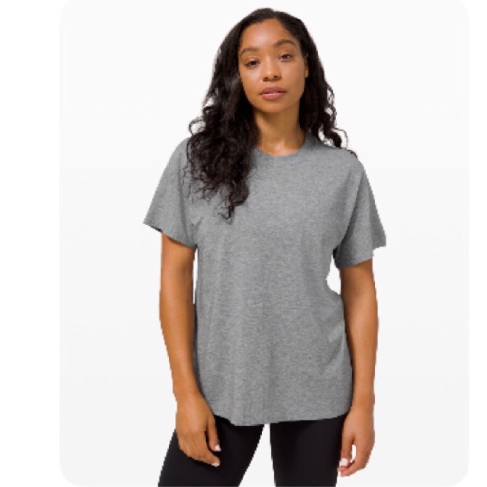 🌼Lululemon All Yours Tee Gray Womens Crew Neck Size 12 Heather Core Medium Gray